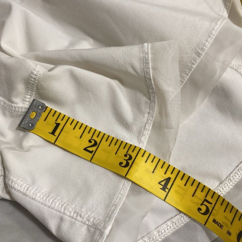 Lululemon Anew Short 4” White Size 4 Swift Light Low Rise - Picture 14 of 16